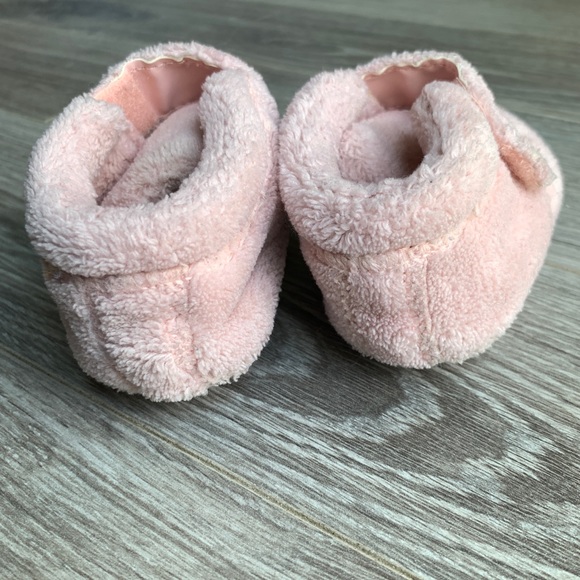 UGG Baby Booties - Size 0/1 - Picture 2 of 7